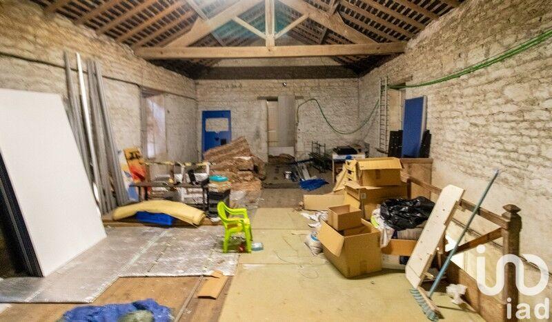 Maison - 233 m² - 8 pièces