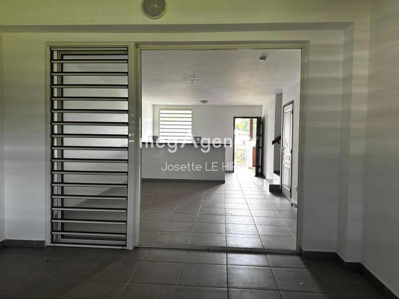 Appartement - 90 m² - 4 pièces