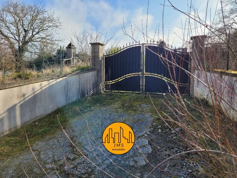 Maison - 210 m² - 6 pièces