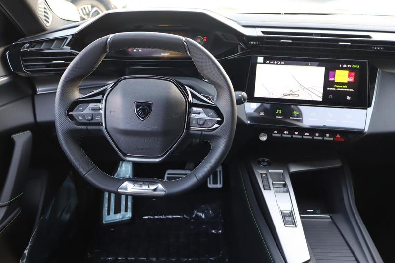 Peugeot 308 Hybrid 136 e-Dcs6 Gt