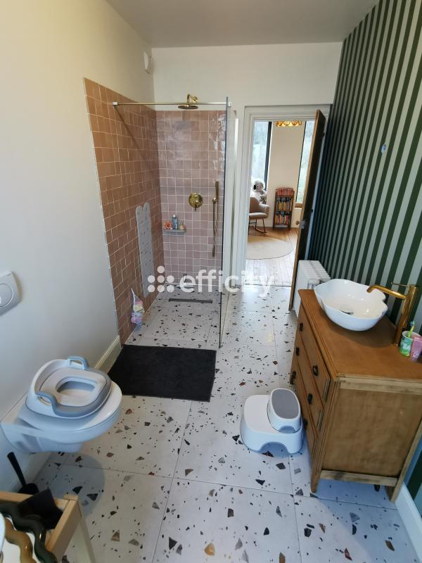 Maison bourgeoise - 140 m² - 6 pièces