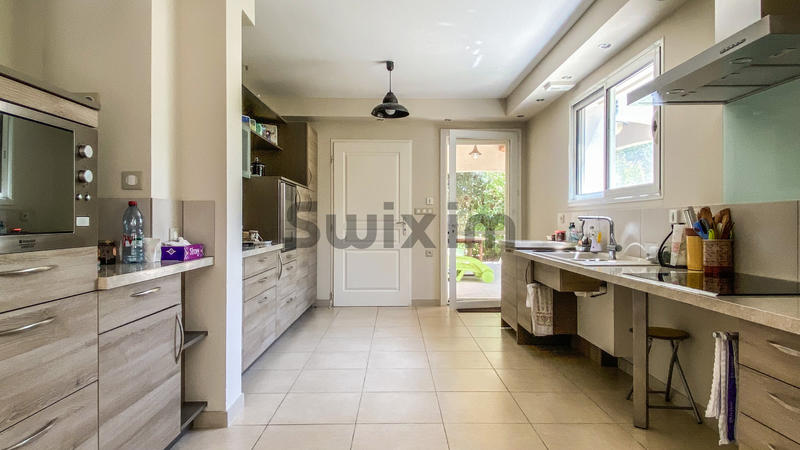 Villa - 177 m² - 6 pièces