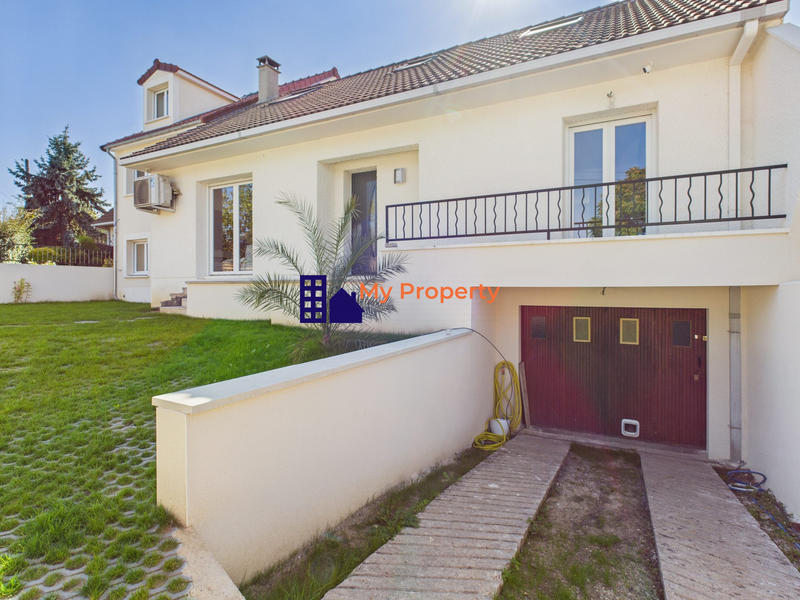 Maison - 125 m² - 7 pièces