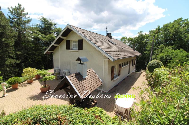 Maison - 164 m² - 9 pièces