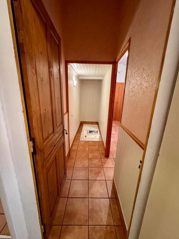 Appartement - 93 m² - 4 pièces