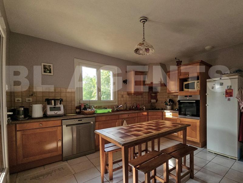 Pavillon - 151 m² - 6 pièces