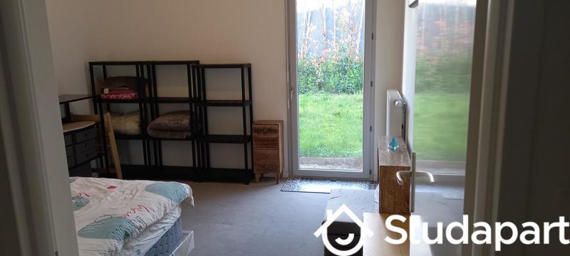 Chambre - 9 m² - 1 pièce