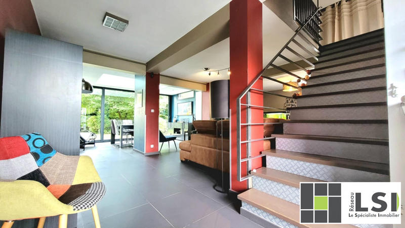 Maison contemporaine - 165 m² - 10 pièces