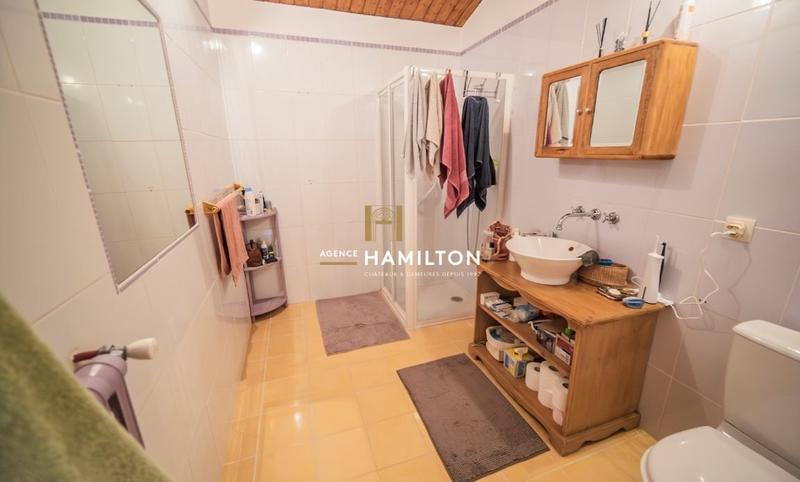 Longère - 217 m² - 8 pièces