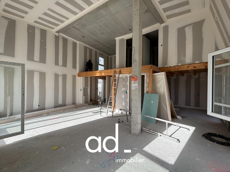 Appartement - 84 m² - 4 pièces