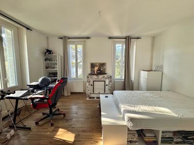 Maison de maîtres - 120 m² - 4 pièces