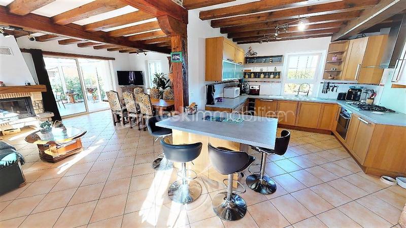 Longère - 310 m² - 10 pièces