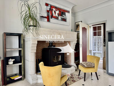 Maison - 180 m² - 7 pièces