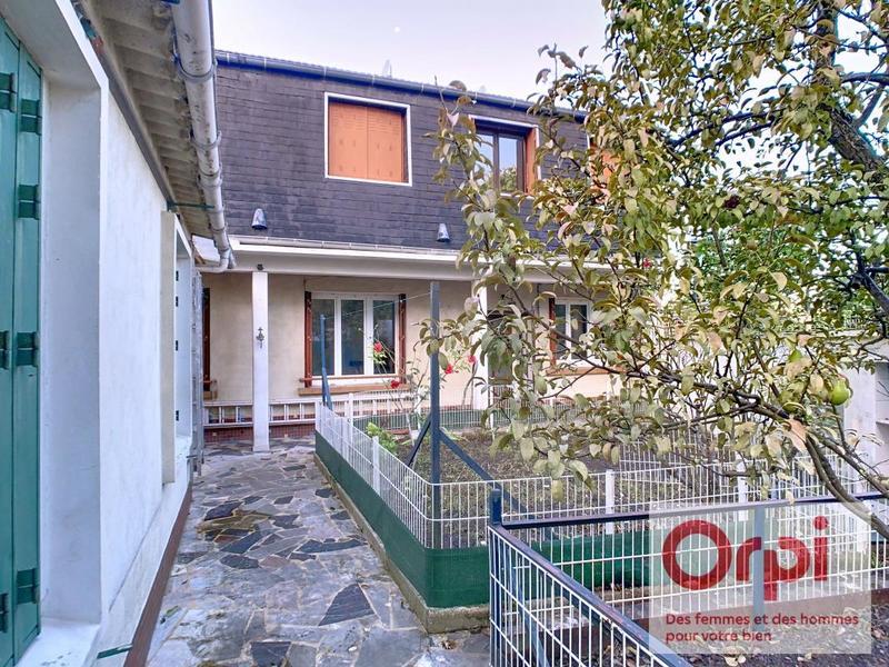 Maison - 92 m² - 3 pièces