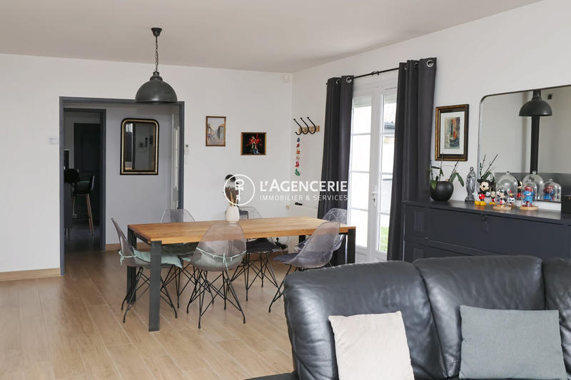 Maison - 120 m² - 5 pièces