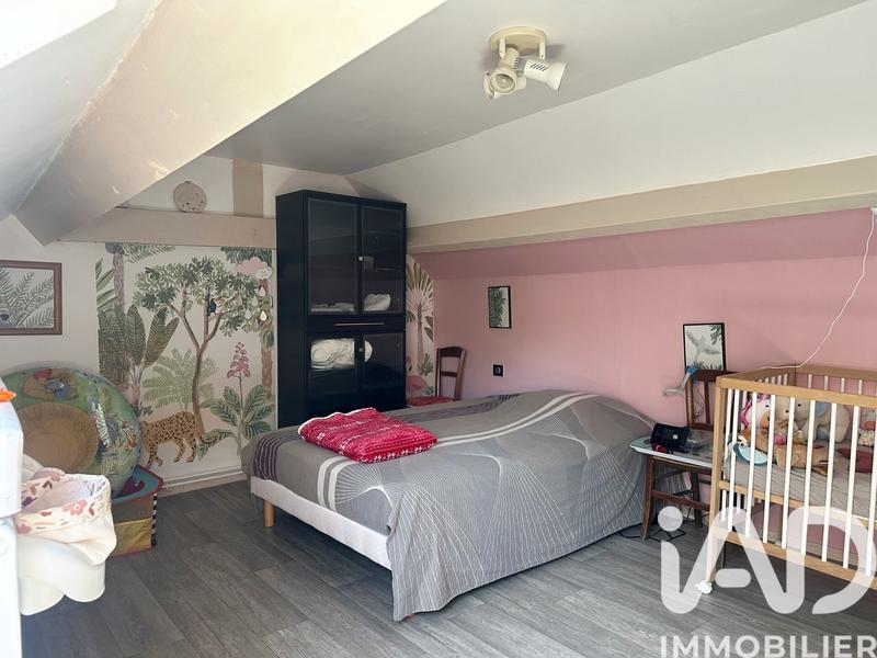 Maison - 136 m² - 7 pièces