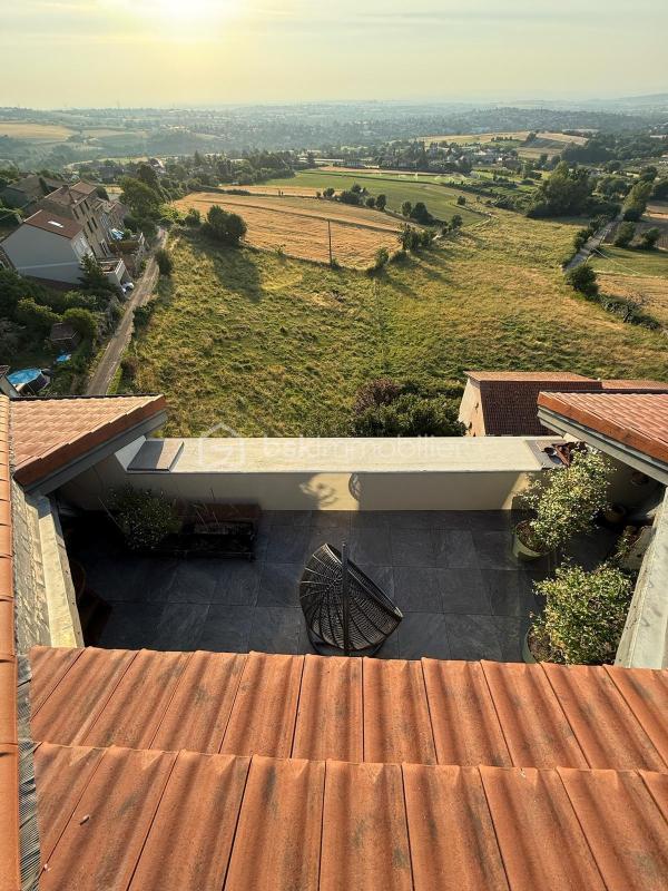 Appartement - 189 m² - 6 pièces