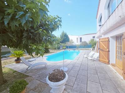 Maison traditionnelle - 112 m² - 4 pièces