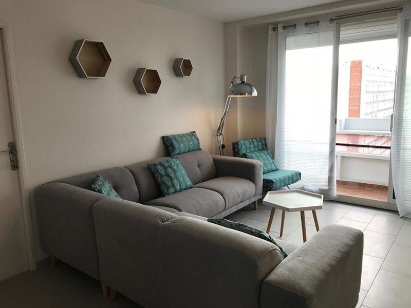 Appartement - 101 m² - 6 pièces