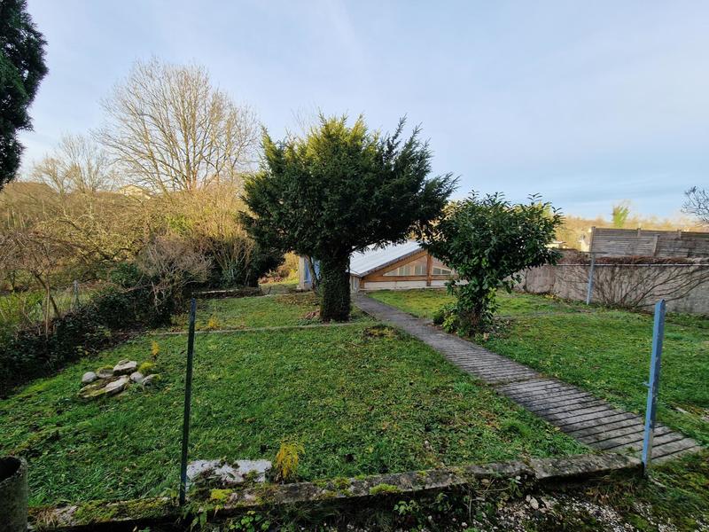 Maison - 251 m² - 12 pièces