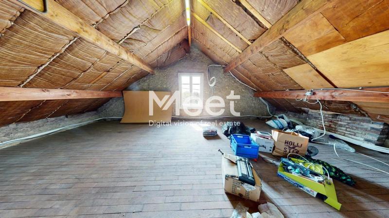 Maison - 99 m² - 6 pièces