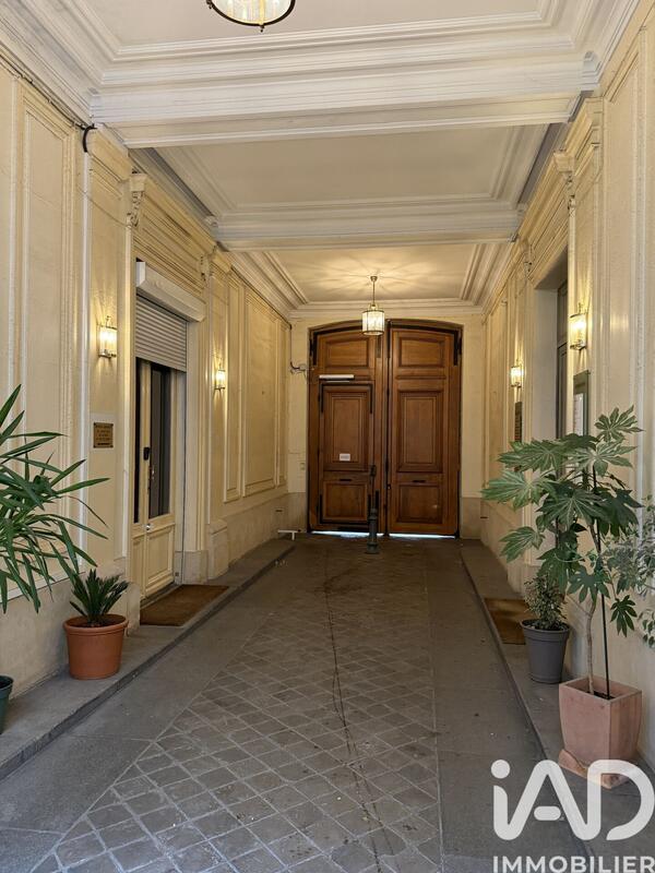 Studio - 10 m² - 1 pièce