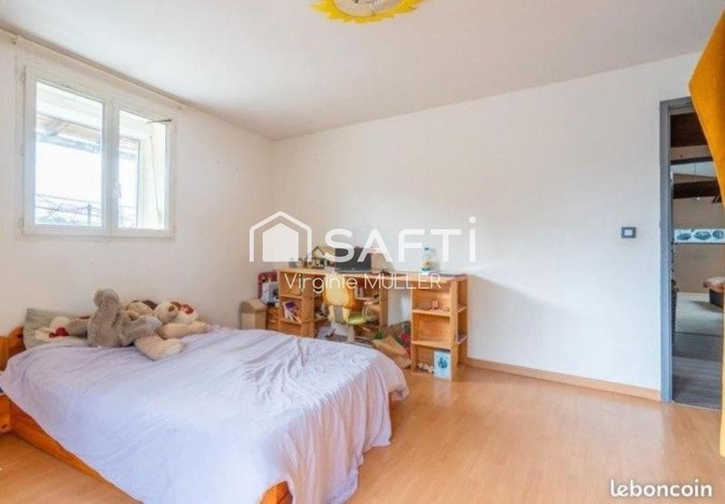 Maison de ville - 137 m² - 6 pièces