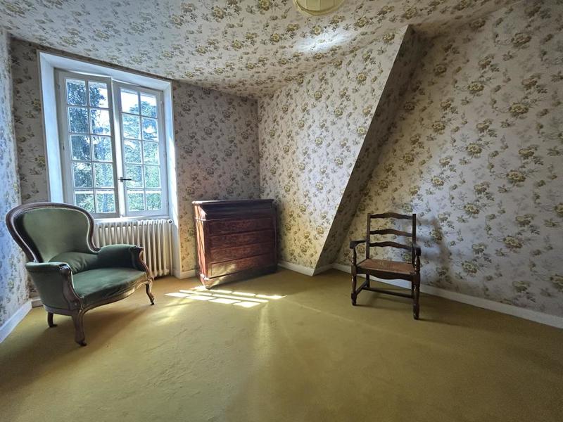 Maison - 159 m² - 7 pièces