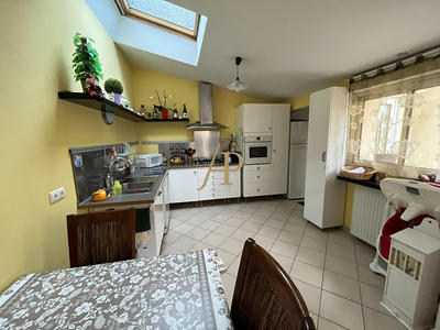 Maison - 135 m² - 5 pièces