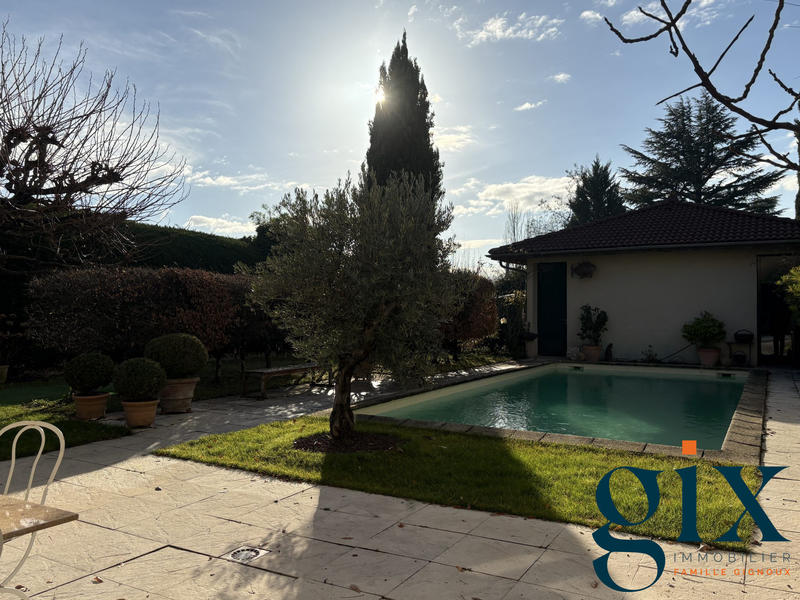 Maison - 170 m² - 7 pièces