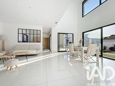 Maison - 157 m² - 5 pièces