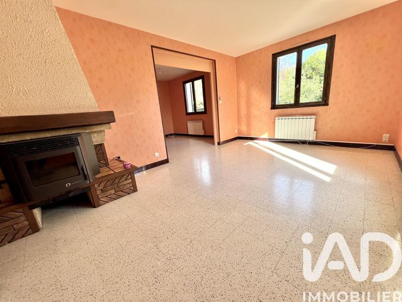 Maison - 98 m² - 5 pièces