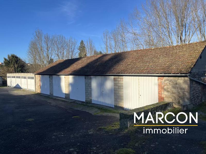 Immeuble - 686 m² - 30 pièces