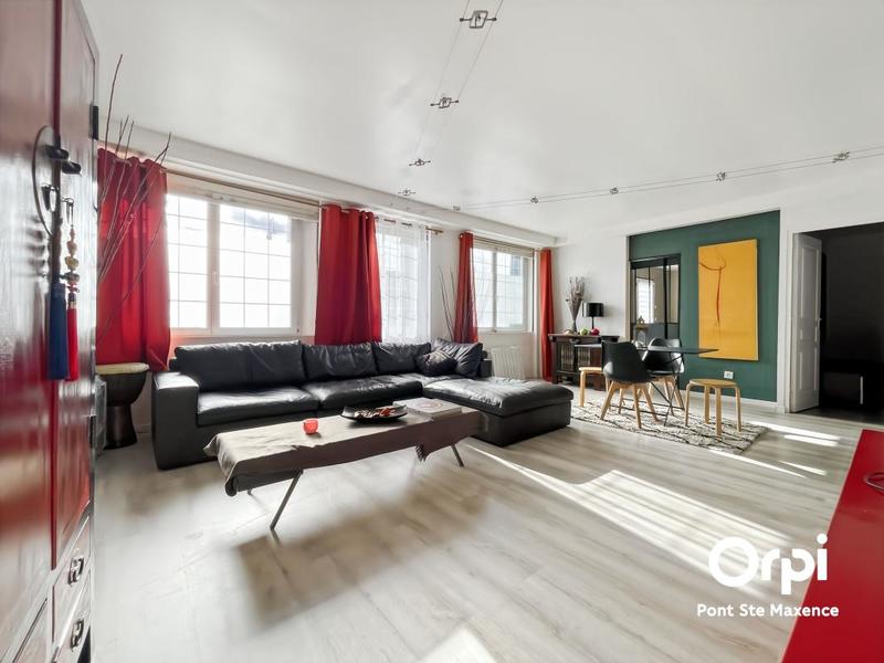 Appartement - 93 m² - 3 pièces