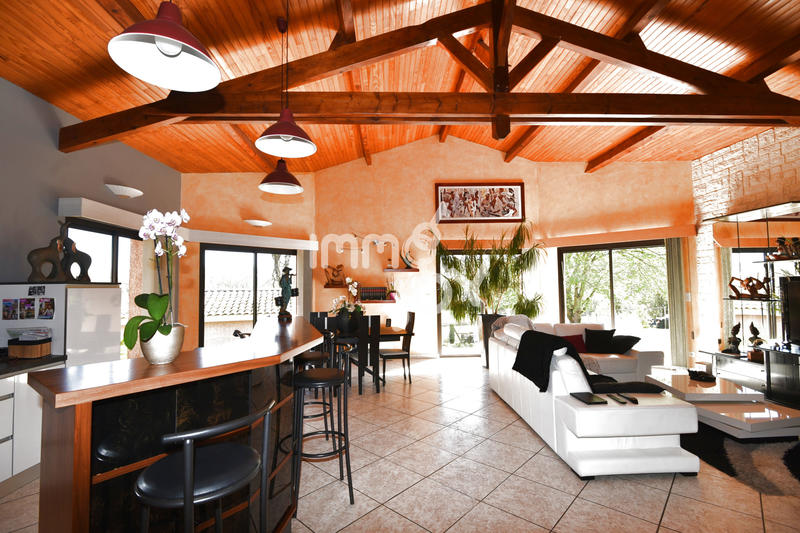 Maison - 156 m² - 5 pièces