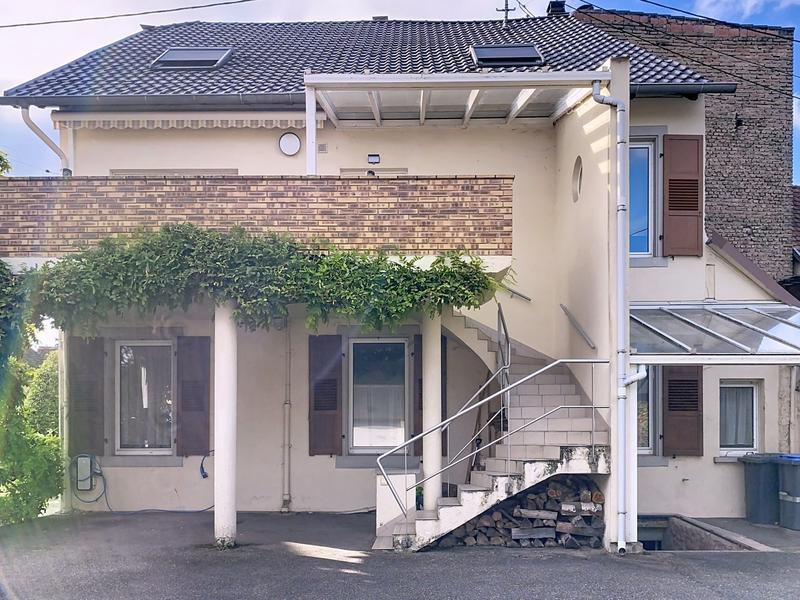 Maison - 333 m² - 11 pièces