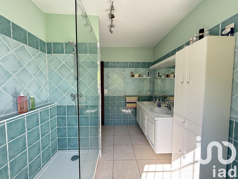 Maison - 163 m² - 8 pièces