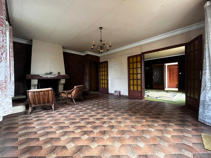 Maison - 200 m² - 5 pièces