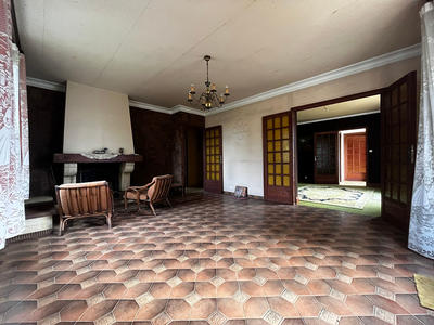 Maison - 200 m² - 5 pièces