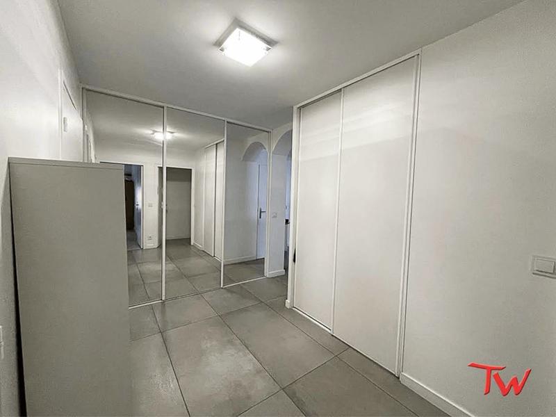 Appartement - 133 m² - 5 pièces