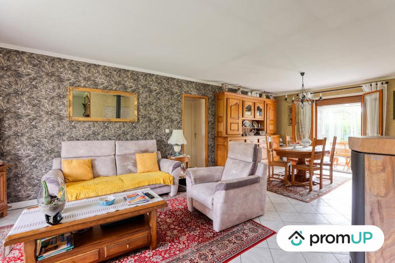 Maison - 137 m² - 5 pièces