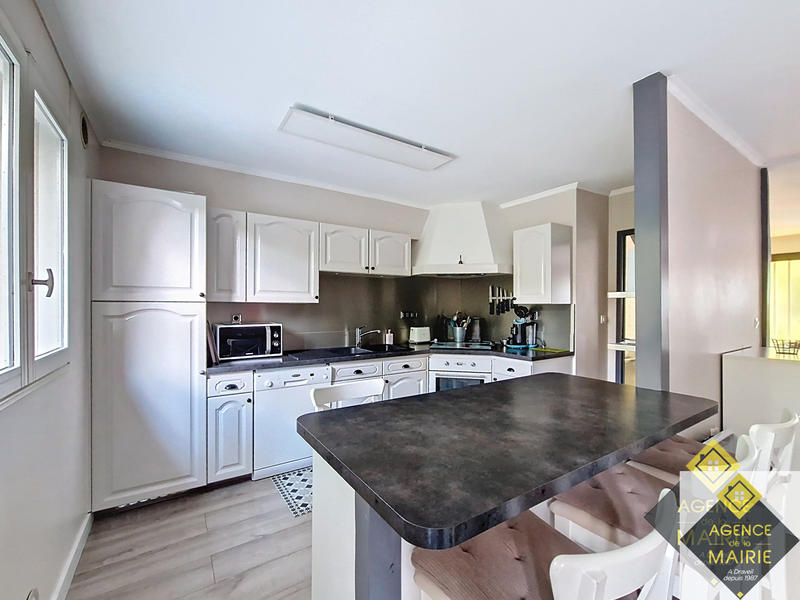 Maison - 115 m² - 6 pièces