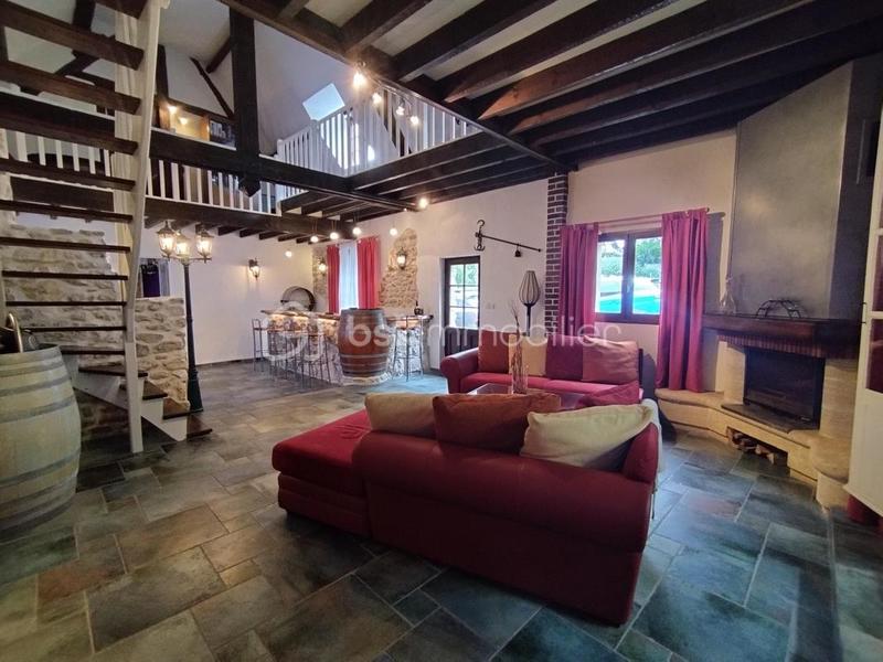 Longère - 250 m² - 10 pièces