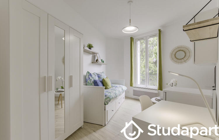 Chambre - 11 m² - 1 pièce