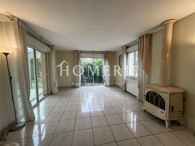 Maison - 170 m² - 7 pièces