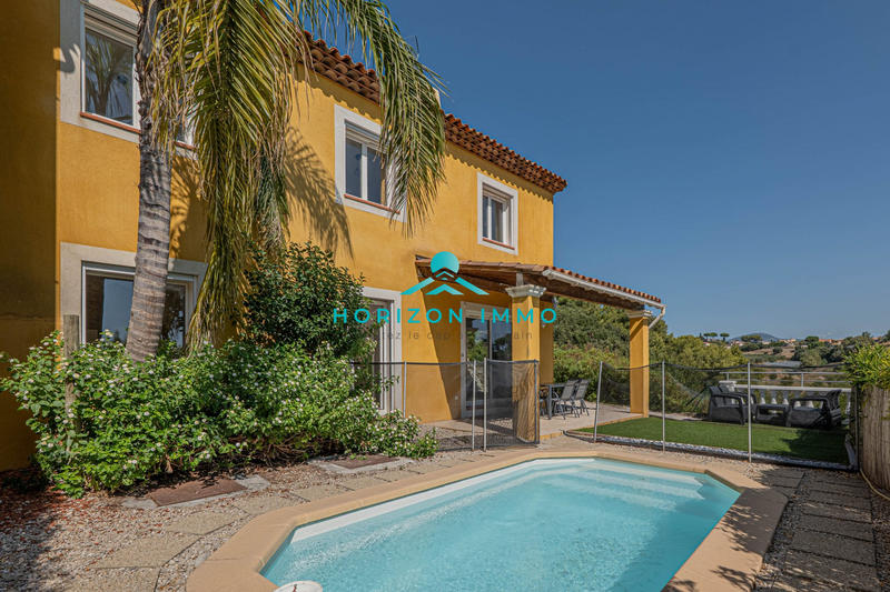 Maison - 108 m² - 5 pièces