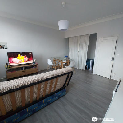 Appartement - 43 m² - 1 pièce