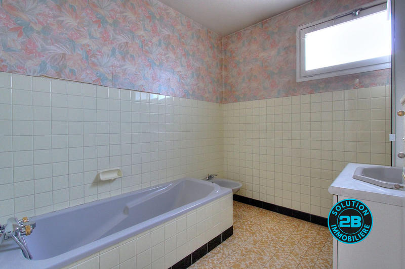 Appartement - 94 m² - 4 pièces