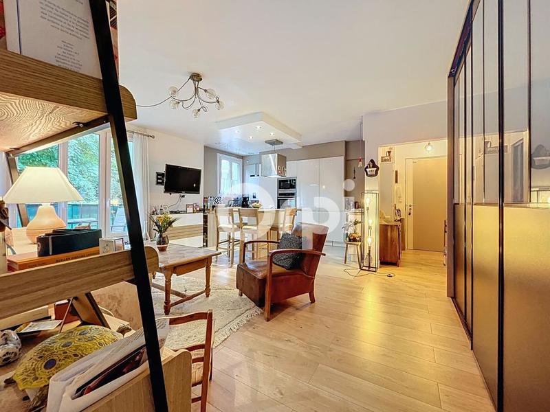 Appartement - 65 m² - 3 pièces