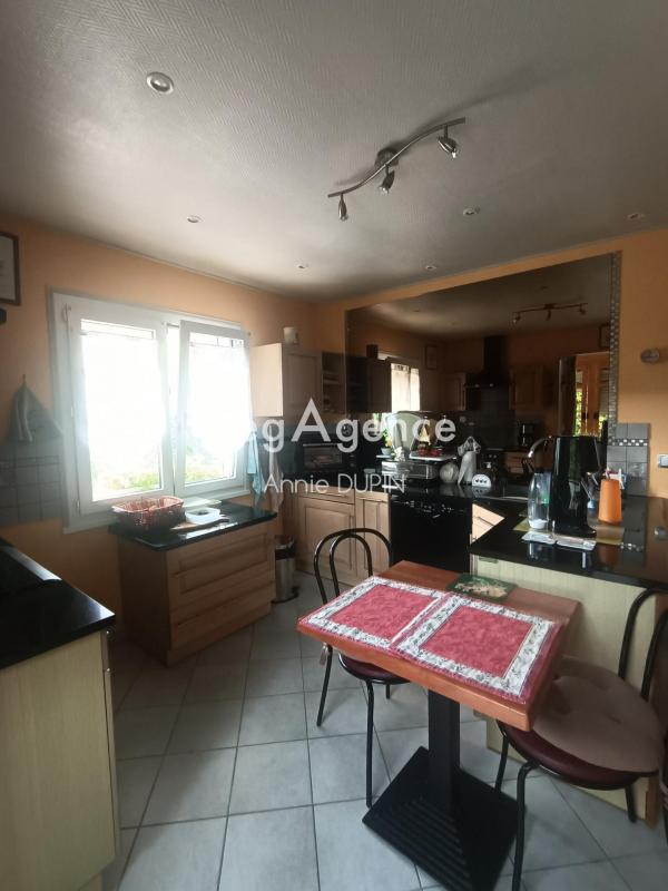 Maison traditionnelle - 135 m² - 6 pièces